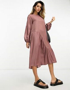 Lola May oversized smock dress with asymmetric seam detail in brown | ASOS