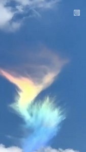 Have you ever seen a rainbow-coloured cloud? 🌈☁️ Well, feast your eyes on this stunning sight seen above a town in Ohio in April 25. #ShareYourWeather | The Weather Network