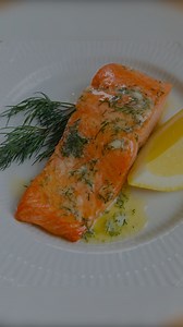 Simplicity Shines continues with another effortless way to savor Copper River salmon at its finest. Each of the six recipes we will share over the course of the summer are intended to be made without complicated or hard-to-find ingredients. Your taste buds will thank you! Easy, pan-seared salmon gets saucy with savory compound butters. A simple slice of the butter over the hot fish creates an aromatic sauce that elevates simplicity to new heights. #simplicityshines #copperriversalmon #salmonreci