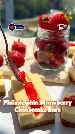 Philadelphia Strawberry Cheesecake Bars | Twisted