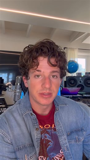 Professor Puth giving us the lowdown on popular music trends over the decades 😮 [Via @charlieputh ] | MUCH