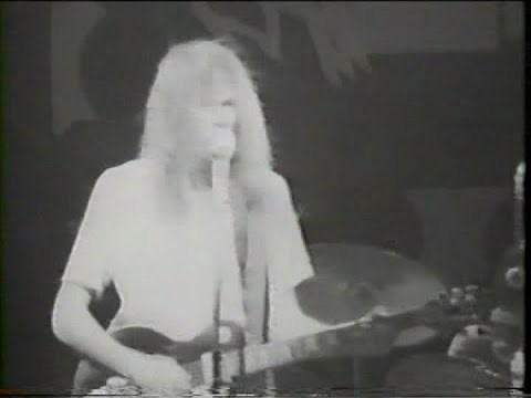 Neil Young & Crazy Horse - Cortez The Killer