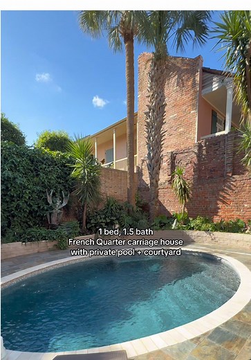 Luxury Carriage House in French Quarter with Private Pool