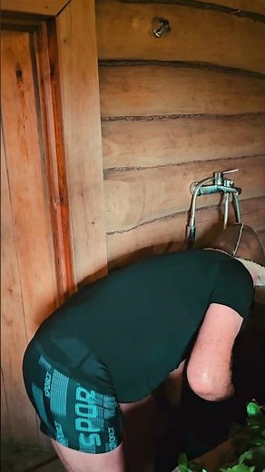 TRADITIONAL BANYA EXPERIENCE | Anna with a Professional Steam Master