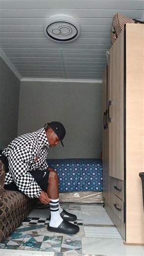 Might not wear fancy expensive clothes but I'll pull up clean & smooth 🥷🏾😮‍💨 #ootd | Miro Rsa