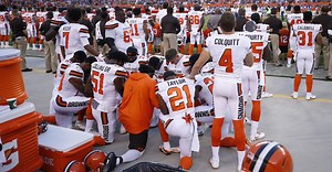 More NFL players are starting to join in on national anthem protests