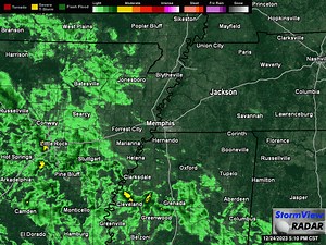 5:45pm Radar update: the heart of the metro has remained relatively dry so far, with most light rain showers fizzling out in north MS before crossing the state border. Light rain coverage is expected to increase as the evening progresses closer to nighttime. /LN | MemphisWeather.net