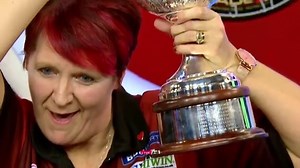 Tonight, someone will be picking up the Lakeside World Professional Darts Championship trophy! 🏆 You can watch the semi-finals at 4pm and the finals at 5pm on Quest or Eurosport. You DON'T want to miss this one! 🙌 | Quest