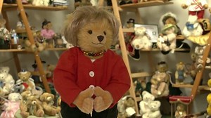 Knopfaugen-Kanzlerin: Angela Merkel gibt's als Teddybären