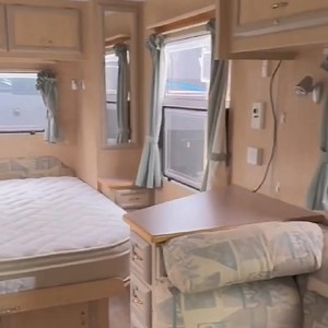 2004 18’6” Golden Eagle Grande Tourer | $24,990 At a TARE of 1,520kg, this well maintained Golden Eagle offers a queen island lift up bed and versatile lounge area that can convert to a bed, accommodating two smaller kids. Externally there’s leaf spring suspension with a 4” chassis and 15” rims. Twin gas bottles and a jerry can holder along with a pole carrier can be found on the front A-frame. Along the side of the caravan there’s a great size roll out awning with picnic table. Storage is easy 