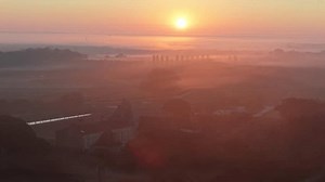Sauternes, Francia - 3 de noviembre: video de stock (totalmente libre de regalías) 3936297597 | Shutterstock