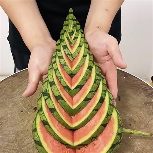 Intricate watermelon sculpture #FunChina #Yum #Delicacy #Duanwu #DragonBoatFestival #foryourpage | China Plus Culture