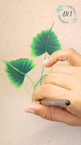 4.5K views · 101 reactions | Practicing one stroke leaves #onestrokepainting #paintingtutorial #artmagic #artinspiration | Varsha Patel | Facebook