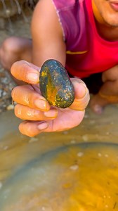36K views · 147 reactions | WOW AMAZING  GOLDEN PEE IN THE MINE HOLE  #amazing #mininggold #goldprospecting #golden #goldtreasure #panningforgold | Arsenio Gold Hunting | Facebook
