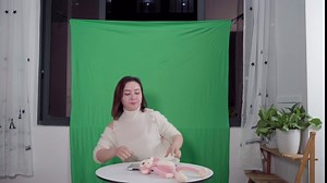 Green Screen Backdrop Curtain 5x7FT Muslin Photography Background Chroma Key Screen Kit with Clamps and Suction Cups for Meeting Photo Video Online Recording