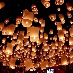 7.3K views · 338 reactions | Floating Lantern Festival in Yi Peng, #Thailand | MadTrip | Facebook