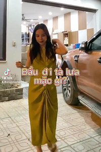 308K views · 2.1K reactions | Siêu phẩm chưa 1 giây ngừng hot | Phương Phạm Store | Facebook