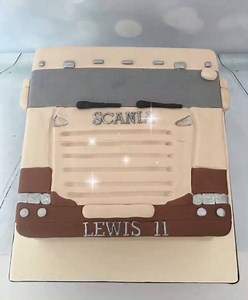 Scania lorry cab 2D in Belgian chocolate fudge cake for one of my youngest son's best friends to match his grandads lorries #scaniav8 #hutchinsonsfeeds #belgianchocolatecake #toome #maghera #magherafelt #shoplocal #cookstown #coagh #cotyrone #derrylondonderry #cakesofinstagram #cakesbyvictoriani #noveltycake #lorrycake | Cakes by Victoria NI