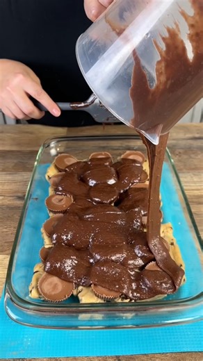 5.4K views · 35 reactions | Layered chocolate dessert. This original video is produced by Ryan R, Rick Lax, and Network Media LLC. This video was filmed and edited by Ryan R team. | Ryan R Experiments | Facebook