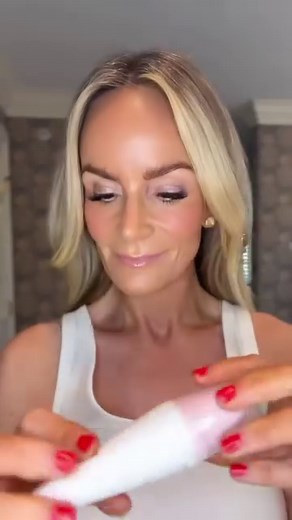 Who needs surgery when you can firm and lift your neck with advanced neck care products from the experts at PRAI Beauty? 🌟 Introducing PRAI PRO—a results-driven, clean beauty line launching TODAY on @qvc. Today only, snag the Neck Correct Advanced Repair Serum & Crème Duo for just $89.98 (a $165 value)! 💫 #nonsurgicalnecklift #7dayresults #PRAIPRO #PRAIPROPartner | PRAI Beauty