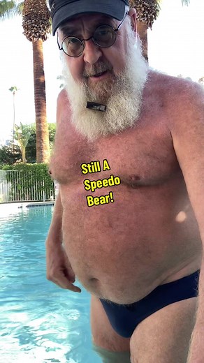 #speedo #swimwear #speedobear #fitforlife #gaybear #swimmer #gaybearsoftiktok #meninspeedos A Fat and Hairy Gay man keeps his Fit For Life commitment in his tight bulging Speedo brand lycra spandex brief!🩲🧸🏳️‍🌈