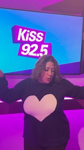 Justin Timberlake is coming to Toronto in October and KiSS 92.5 wants to send YOU! Listen to Kayla all week at 11AM and text the word ‘JUSTIN’ for your chance to play Sexy-Backwords. We’ll play a JT song backwards and you’ll have to unscramble it and tell us which song it is. Get it right and you’ll win a pair of tickets to see Justin Timberlake at Scotiabank Arena on October 17th. | KiSS 92.5 | Facebook