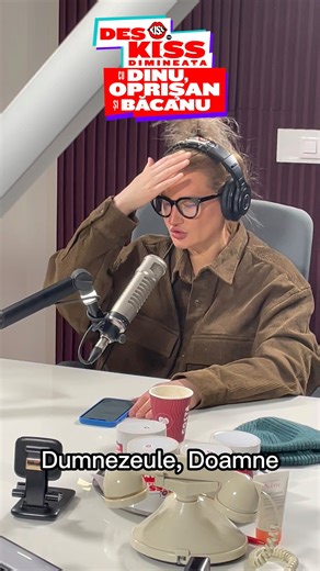 173K views · 4.8K reactions | “Poți să-mi iei tot ce-am mai scump pe lume/Poți să-mi iei zilele, nopțile sau anii de vrei… Dar să nu-mi iei niciodată…piftia". Unde a dispărut umanitatea? La #DesKissDimineata am ținut un moment de reculegere pentru munca furată a doamnei, cele mai de preț bucate: piftia și sarmalele. 沈 #BacanuOprisansiDinu #matinalKissFM | Kiss FM | Facebook