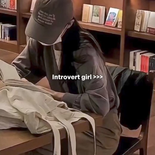 Introvert girl 😊♥️ #loveyou #relatable #girls #female #introvert #love #music #respect #vibe #videos #introvertproblems #introvertlife #introvertstruggles #solitude #introvertfriendly | Introvert Diaries