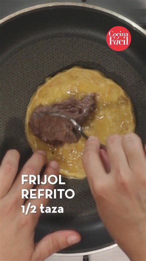 🌽 ¿Nunca has probado una memela? Entonces prepárate para enamorarte del maíz en su versión más deliciosa 😍✨ Descubre qué son las memelas y aprende a prepararlas paso a paso en este reel 🔥 Guárdalo y compártelo con quien ama la cocina tradicional con sabor a hogar 💛 #cocinacasera #MEMELAS #cocinafacil #recetasfaciles #comidamexicana | Cocina Fácil