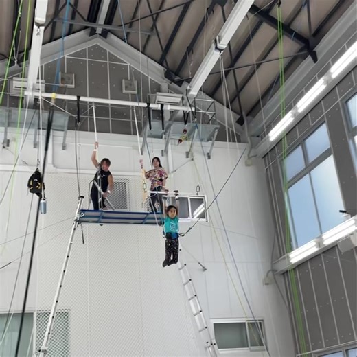 29 reactions | Ohhh Yeaaaah!! Double Pike by @yuhka_eguchi (7 years...