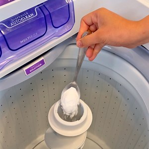 33K views · 423 reactions | I put Baking Soda in the Washing Machine and look what happened! | My Tips Book | Facebook