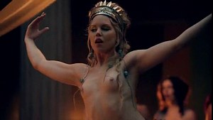 Bonnie Sveen - Spartacus Vengeance (Kylie Amour)