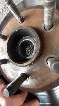 2004 Ford F150 front wheel bearing rotor assembly 2wd