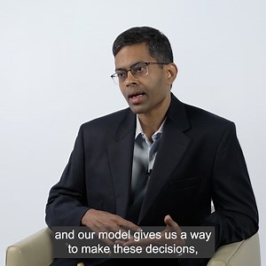 The longstanding 'Depth vs Breadth' dilemma faced by retailers has now been addressed. Sumit Kunnumkal, Associate Professor, Operations Management at ISB, shares his research model, which can solve Assortment Planning (Breadth) and Inventory Planning (Depth) for retailers, using data analytics and a better-developed data model in the sixth episode from Season 2 of #ISBResearchBytes. 📹 Watch the Full Video: https://youtu.be/Yrp-zB4efmI Indian School of Business #Retail #InventoryPlanning #ISBExe