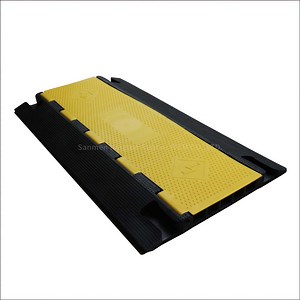 [Hot Item] European Style High-Quality Safety Cable Protector Hump Ramp Cable Protector