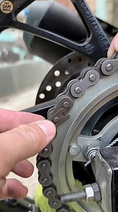 Bike chain repair easy craft🔧🔧 #fblifestyle #chain #craft | The Dam Wall