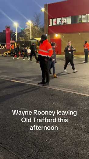 Wayne Rooney Autographs at Old Trafford