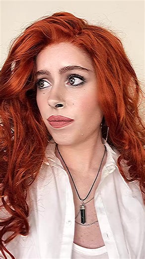 7.4K views · 112 reactions | Pretty woman cosplay!!! Who should i create next？! #creativemakeup #makeupartist #makeuplook #makeupideas #makeupbyme #makeuplover #scarymakeup | makeup changes world | Facebook