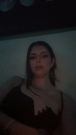 Gurgly Burp #burp #burping #arroto #belching #eructo #belch #burpgirl #burps