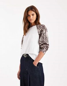 ASOS DESIGN raglan long sleeve top in waffle-knit snake print | ASOS