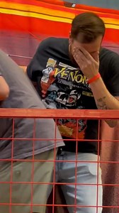 CAUGHT ON CAMERA 📸 The Coldplay cam is alive and well at RCHQ! 😘 | RCHQ