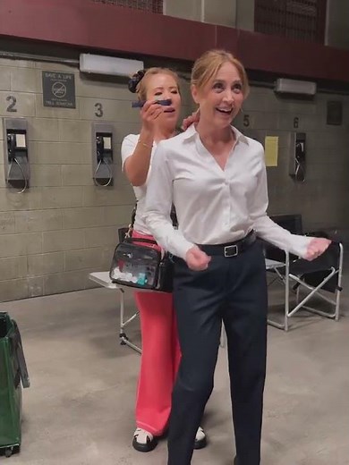 Sasha Alexander @thelincolnlawyernetflix