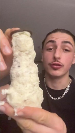 100 Layers of Double Stuffed Oreos #oreo