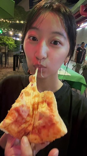 おいしいピザのスポット紹介