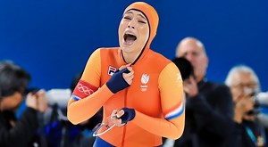 Jutta Leerdam's Exposed "Camel Toe" At The Olympics Is Breaking The Internet [PHOTOS]