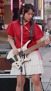 9.9K views · 311 reactions | Pretty Fly (For a White Guy) Zizters #cover @Siam Square สยามสแควร์ | MREM5 | Facebook