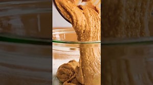 Homemade peanut butter without oil and sugar