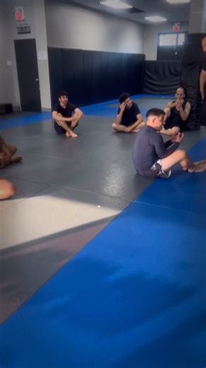 Going over some open guard details this evening in our Adult No Gi BJJ class with Professor @h33l_h00ks Make sure to join us Thursday for our next No Gi training session. See you on the mat! #bjj #nogi #mat #submissions #openguard #freetrial #joinus #hardworkpaysoffs #workhardstayhumble #trusttheprocess | Toronto Top Team Mixed Martial Arts & Fitness | Facebook