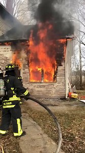 Transitional attack from a UL FSRI burn in Ohio. Thoughts? | Firefighter Lovers