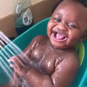 28 reactions | Cute Baby Bath Time | Babies Daily TV | Facebook